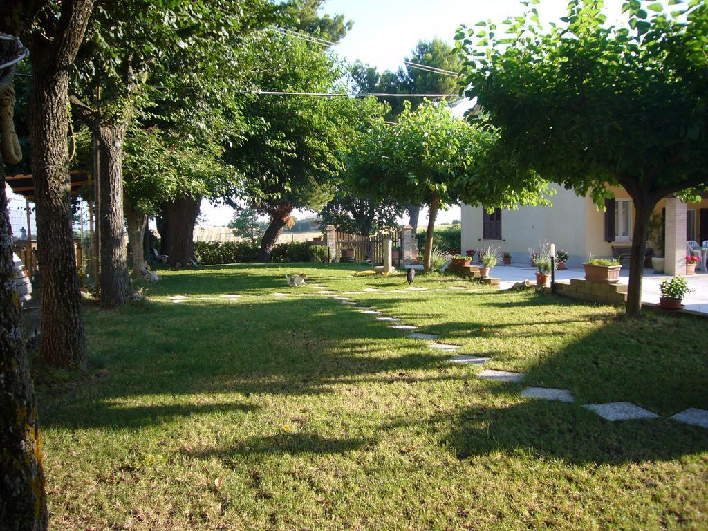 Agriturismo Al Rifugio Divino Belvedere Ostrense Exteriér fotografie