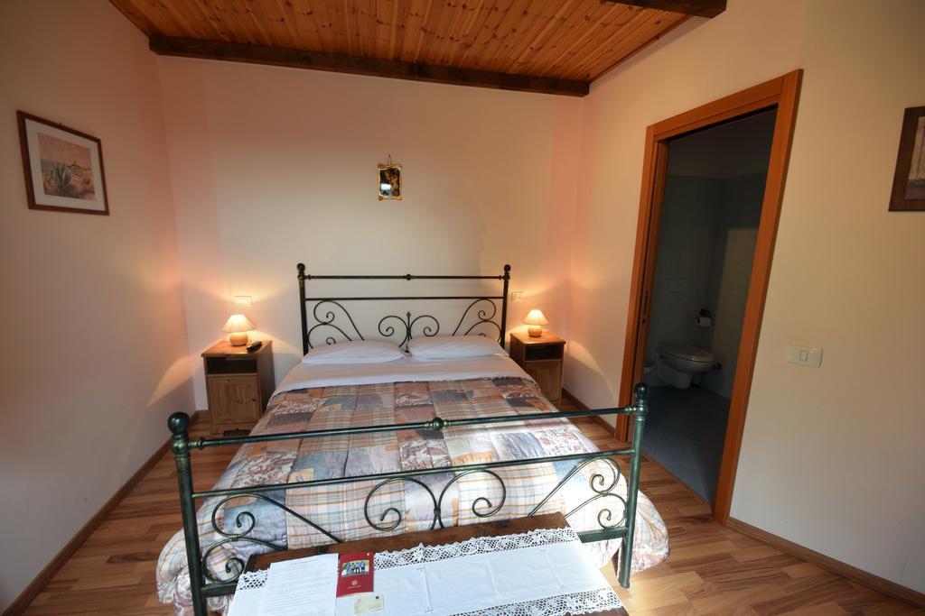 Agriturismo Al Rifugio Divino Belvedere Ostrense Exteriér fotografie