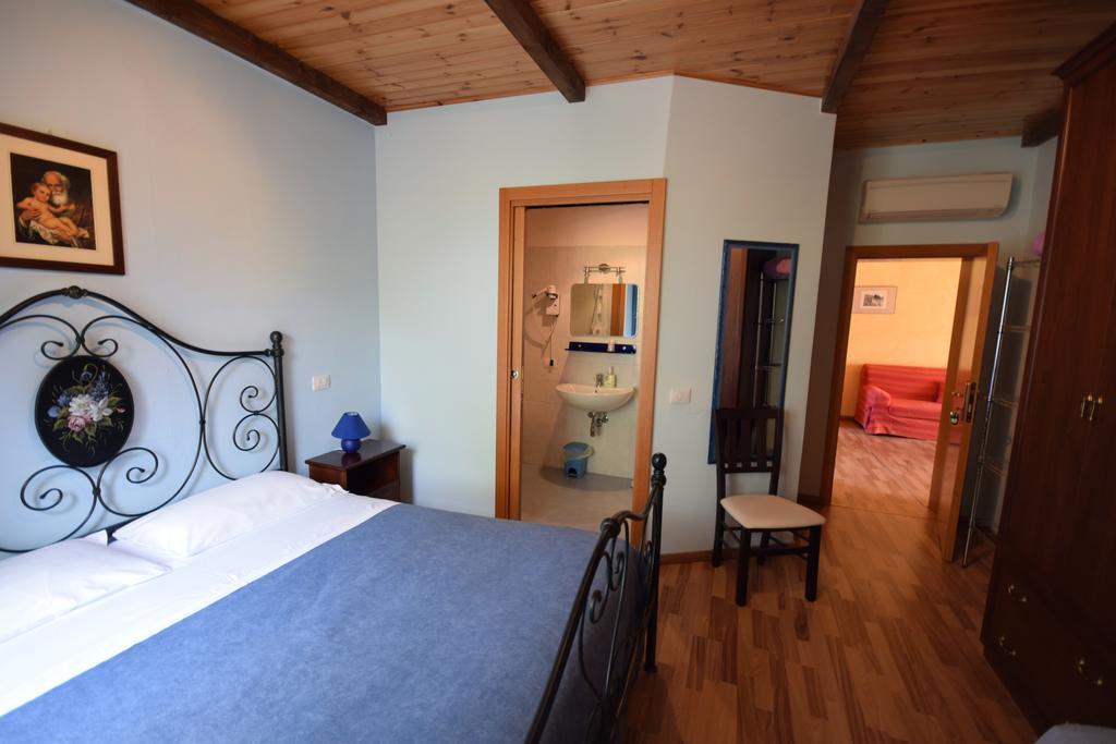 Agriturismo Al Rifugio Divino Belvedere Ostrense Exteriér fotografie